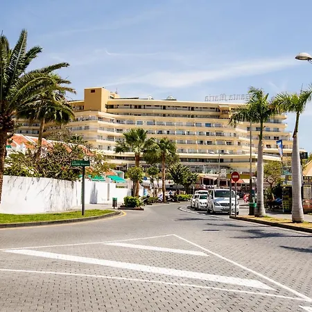 Great Location 1 Bedroom *