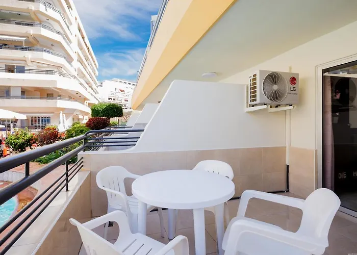 Great Location 1 Bedroom Lägenhet *