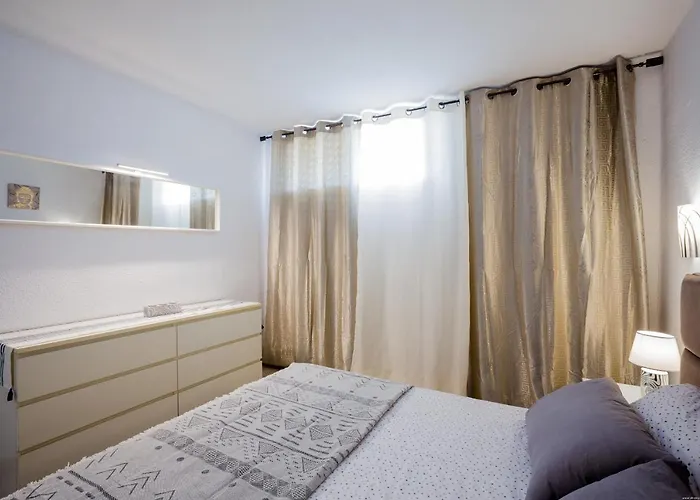 Lägenhet Great Location 1 Bedroom