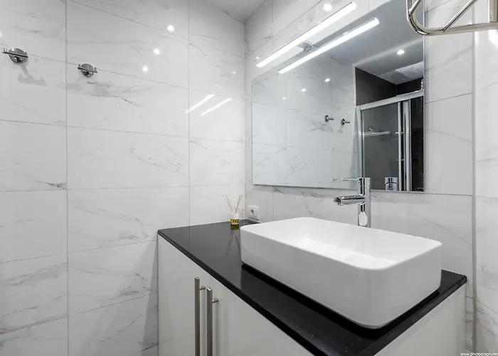 Great Location 1 Bedroom 公寓